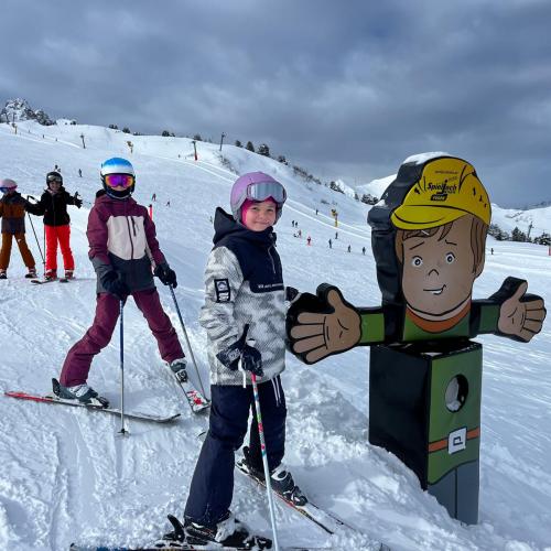 ski25